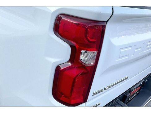 Used 2021 Chevrolet Silverado 1500 LTZ w/ LTZ Premium Package image 34