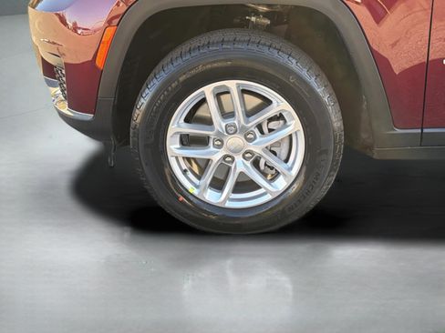 New 2026 Jeep Grand Cherokee L Laredo RWD image 30
