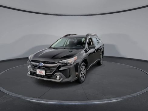 Certified 2023 Subaru Outback image 3