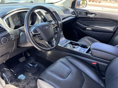 Used 2019 Ford Edge Titanium w/ Equipment Group 301A FWD image 16