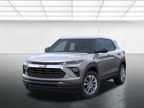 New 2026 Chevrolet TrailBlazer LS w/ LS Convenience Package FWD image 7
