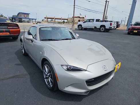 Used 2023 MAZDA MX-5 Miata Grand Touring RWD image 7