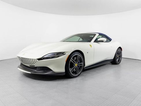 Certified 2024 Ferrari Roma Spider RWD image 79
