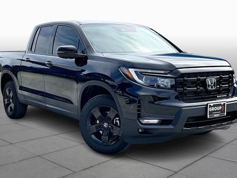 New 2026 Honda Ridgeline Black Edition image 2