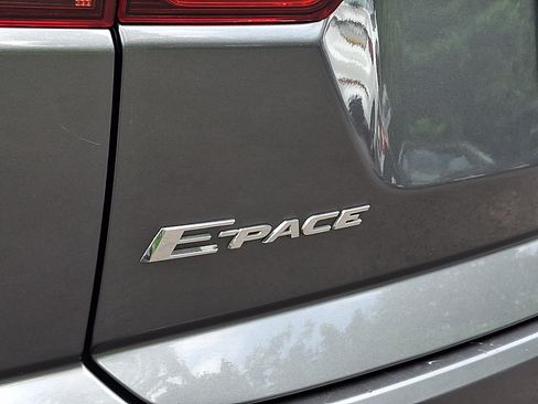 Used 2020 Jaguar E-PACE SE AWD/4WD image 31