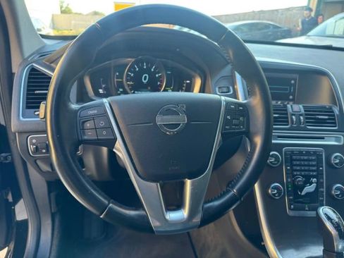 Used 2015 Volvo XC60 T5 Premier Plus image 21