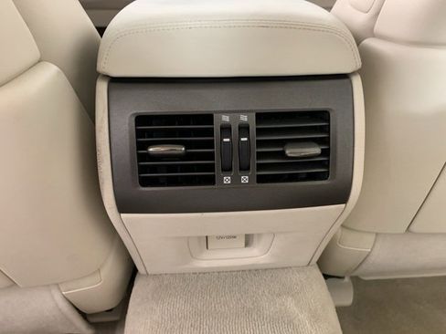 Used 2012 Lexus LS 460 AWD image 36