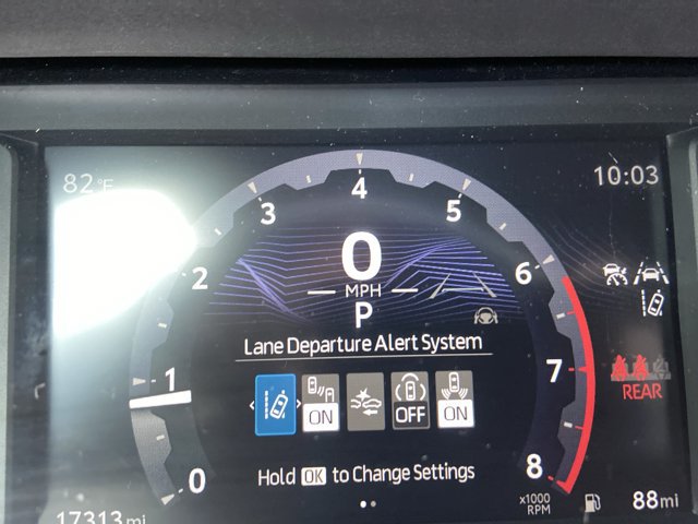 Used 2025 Toyota Tacoma SR5 AWD/4WD image 23