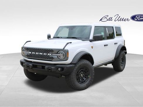 New 2026 Ford Bronco Badlands image 1