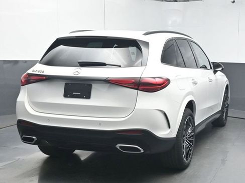 Used 2026 Mercedes-Benz GLC 300 image 7