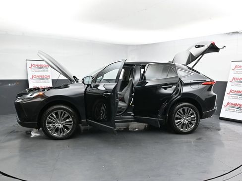Used 2023 Toyota Venza Limited AWD/4WD image 45