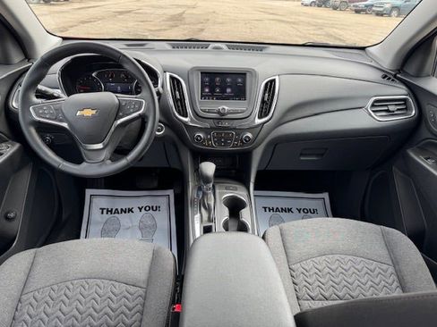 Used 2023 Chevrolet Equinox LT image 15