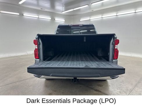 Used 2020 Chevrolet Silverado 1500 LTZ w/ LTZ Plus Package AWD/4WD image 18