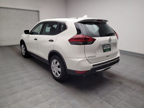 Used 2019 Nissan Rogue S FWD image 5