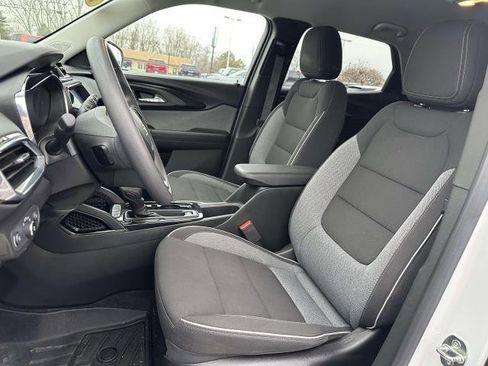 Certified 2022 Chevrolet TrailBlazer LT w/ Convenience Package image 5