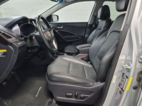 Used 2017 Hyundai Santa Fe Sport w/ Cargo Package FWD image 18