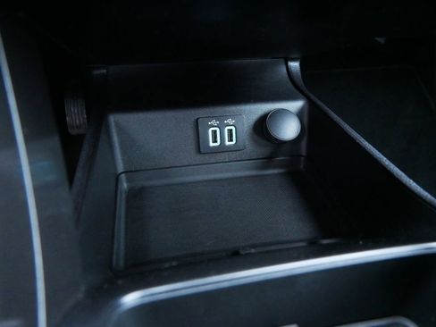 Certified 2019 Ford Fusion SE image 23