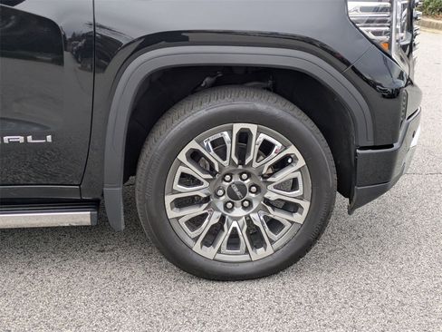Used 2023 GMC Sierra 1500 Denali Ultimate image 11