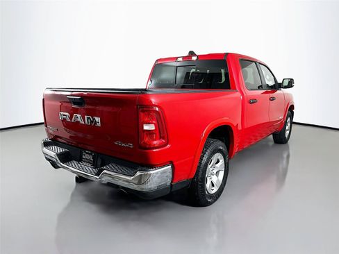 Used 2025 RAM 1500 Big Horn AWD/4WD image 13