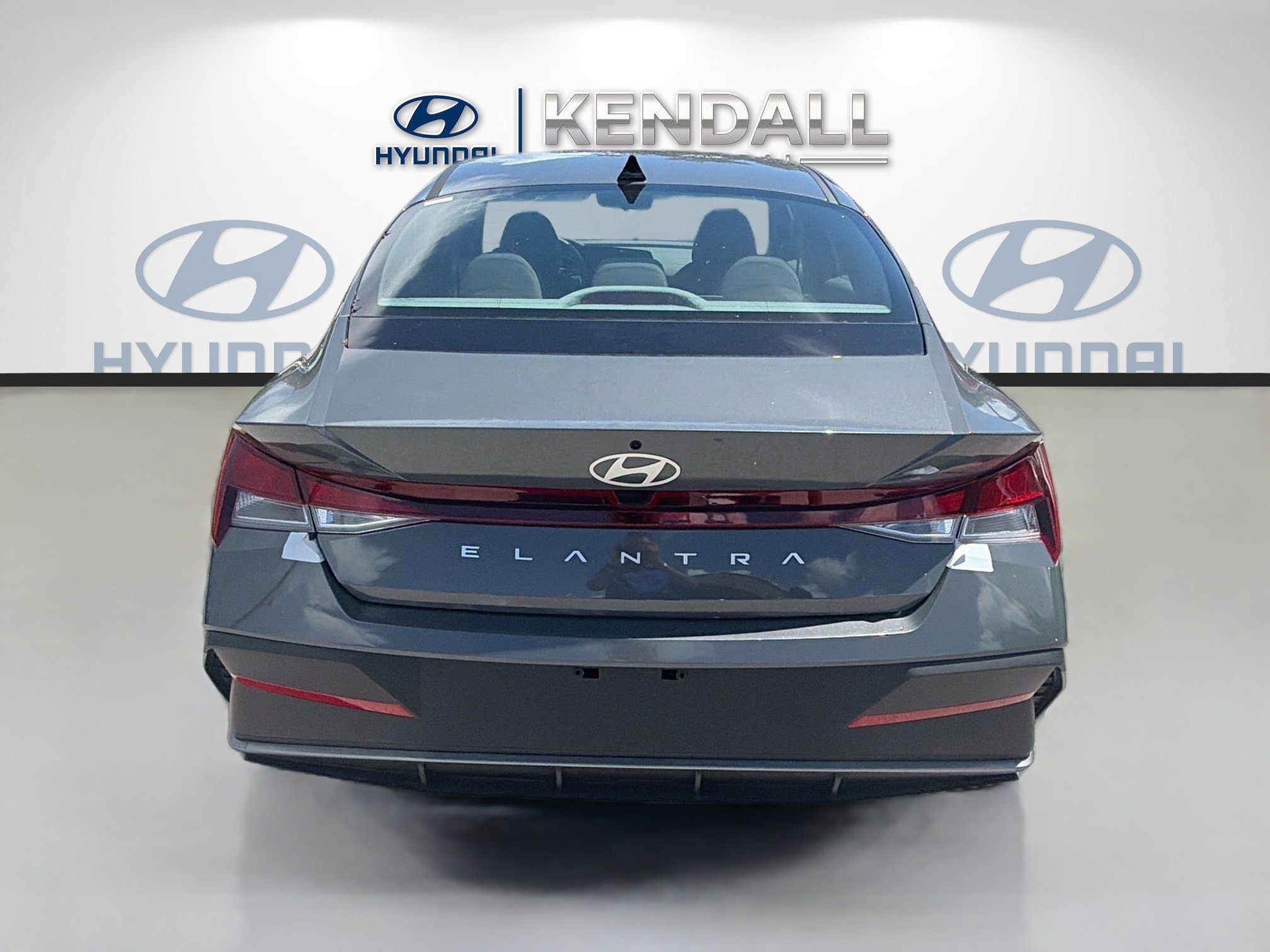 New 2026 Hyundai Elantra SE FWD image 18