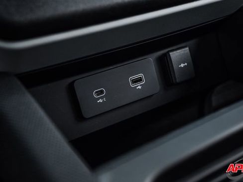 Used 2022 Land Rover Defender 110 X-Dynamic HSE image 71