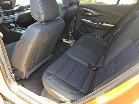 Certified 2024 Buick Envista Preferred w/ Convenience I Package FWD image 13