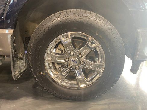Used 2022 Ford F150 Lariat AWD/4WD image 7