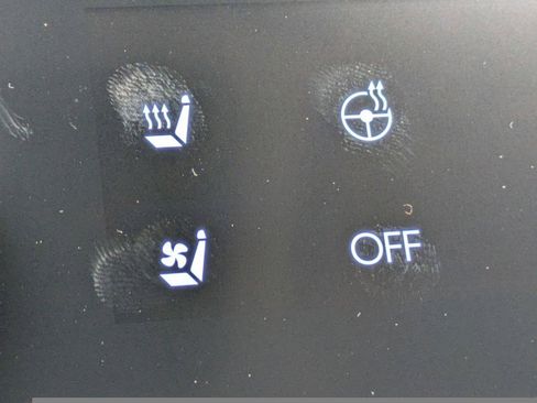 Used 2025 Hyundai Santa Fe Calligraphy FWD image 18