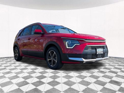 New 2026 Kia Niro EX FWD image 18
