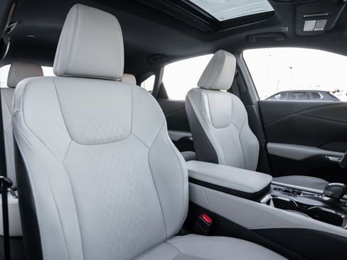 Used 2023 Lexus RX 350 Premium Plus image 11