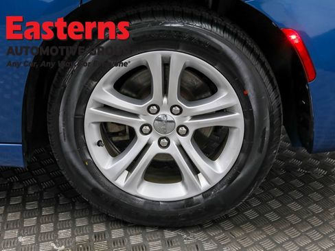 Used 2021 Dodge Charger SXT w/ Leather Interior Group image 34