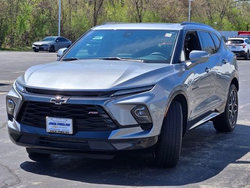 Certified 2023 Chevrolet Blazer RS w/ Driver Confidence II Package AWD/4WD image 5