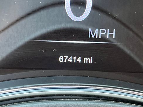Used 2020 Jeep Grand Cherokee Altitude AWD/4WD image 17