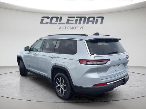 Used 2024 Jeep Grand Cherokee L Limited w/ Luxury Tech Group II image 3