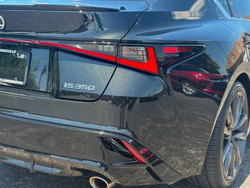 Used 2025 Lexus IS 350 F Sport RWD image 18