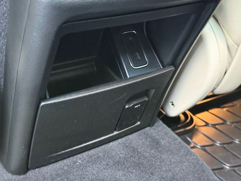 Certified 2023 Mercedes-Benz GLE 350 image 33