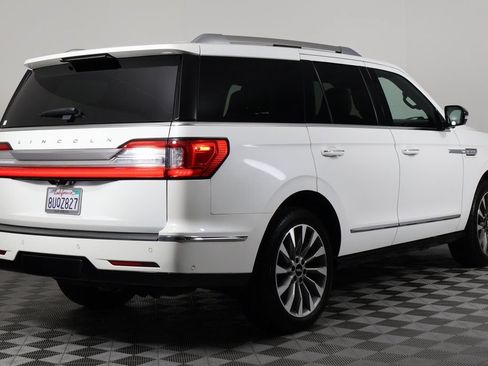 Used 2020 Lincoln Navigator Reserve w/ Luxury Package AWD/4WD image 4
