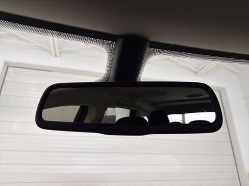 Used 2020 Dodge Journey SE w/ Blacktop Package image 21