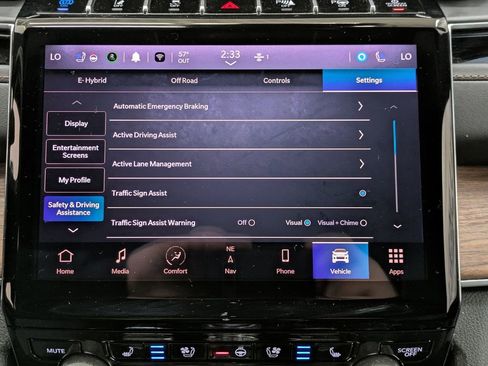 Used 2023 Jeep Grand Cherokee Summit w/ Luxury Tech Group V AWD/4WD image 16