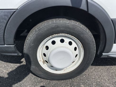 Used 2016 Ford Transit 350 BOX TRUCK w/ Exterior Upgrade Package image 6