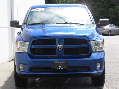 Used 2015 RAM 1500 Express AWD/4WD image 3