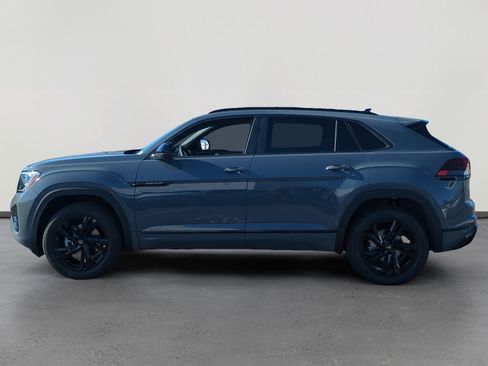 New 2026 Volkswagen Atlas Cross Sport SEL R-Line AWD/4WD image 2