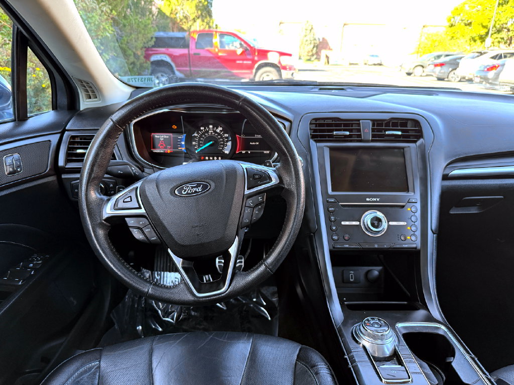 Used 2018 Ford Fusion Titanium AWD/4WD image 27