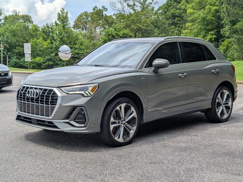 Used 2020 Audi Q3 2.0T Premium Plus w/ Premium Plus Package AWD/4WD image 5