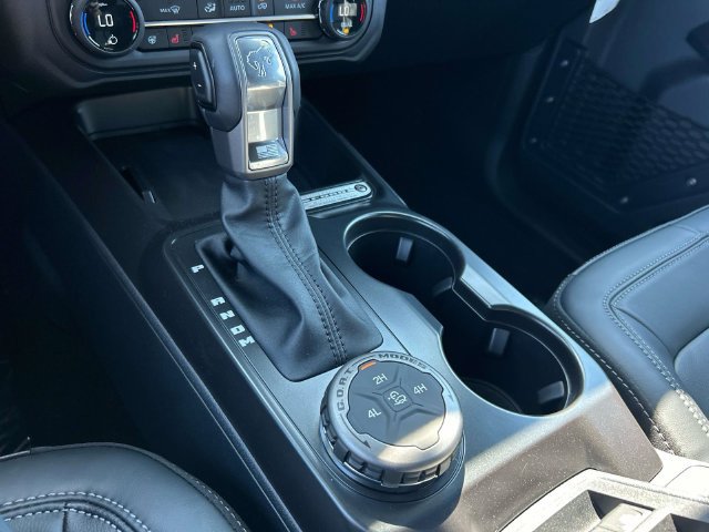 New 2026 Ford Bronco Outer Banks AWD/4WD image 32