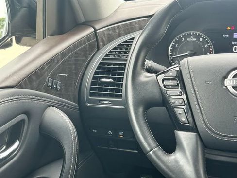 Used 2022 Nissan Armada Platinum image 13