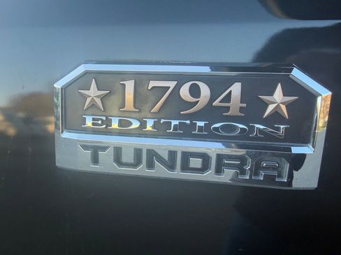 Used 2018 Toyota Tundra 1794 Edition AWD/4WD image 11