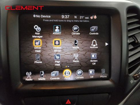 Used 2015 Jeep Cherokee Latitude w/ Cold Weather Group AWD/4WD image 26