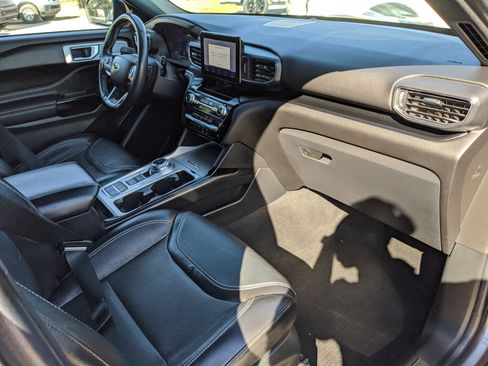 Certified 2022 Ford Explorer ST w/ Equipment Group 401A image 13