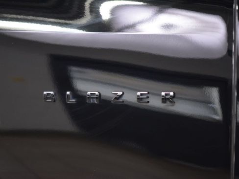 Used 2020 Chevrolet Blazer RS AWD/4WD image 17